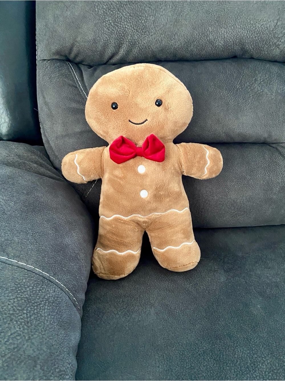 Gingerbread man Pillow Holiday Christmas Decorative Pillow